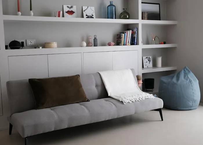 Aurelia Apartment