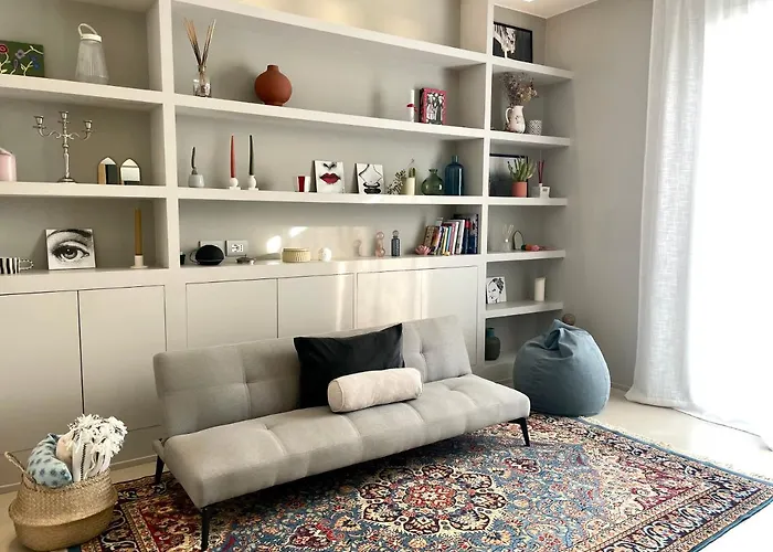 Aurelia Apartment
